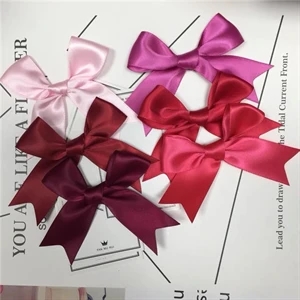 Satin Ribbon Gift Bow