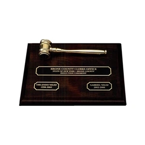 Plaque